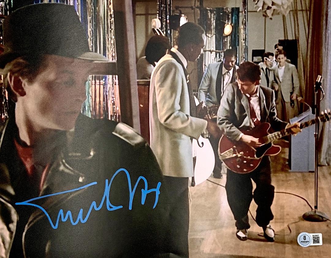 Michael J Fox Signed 11x14 Photo (Back To The Future) - Beckett